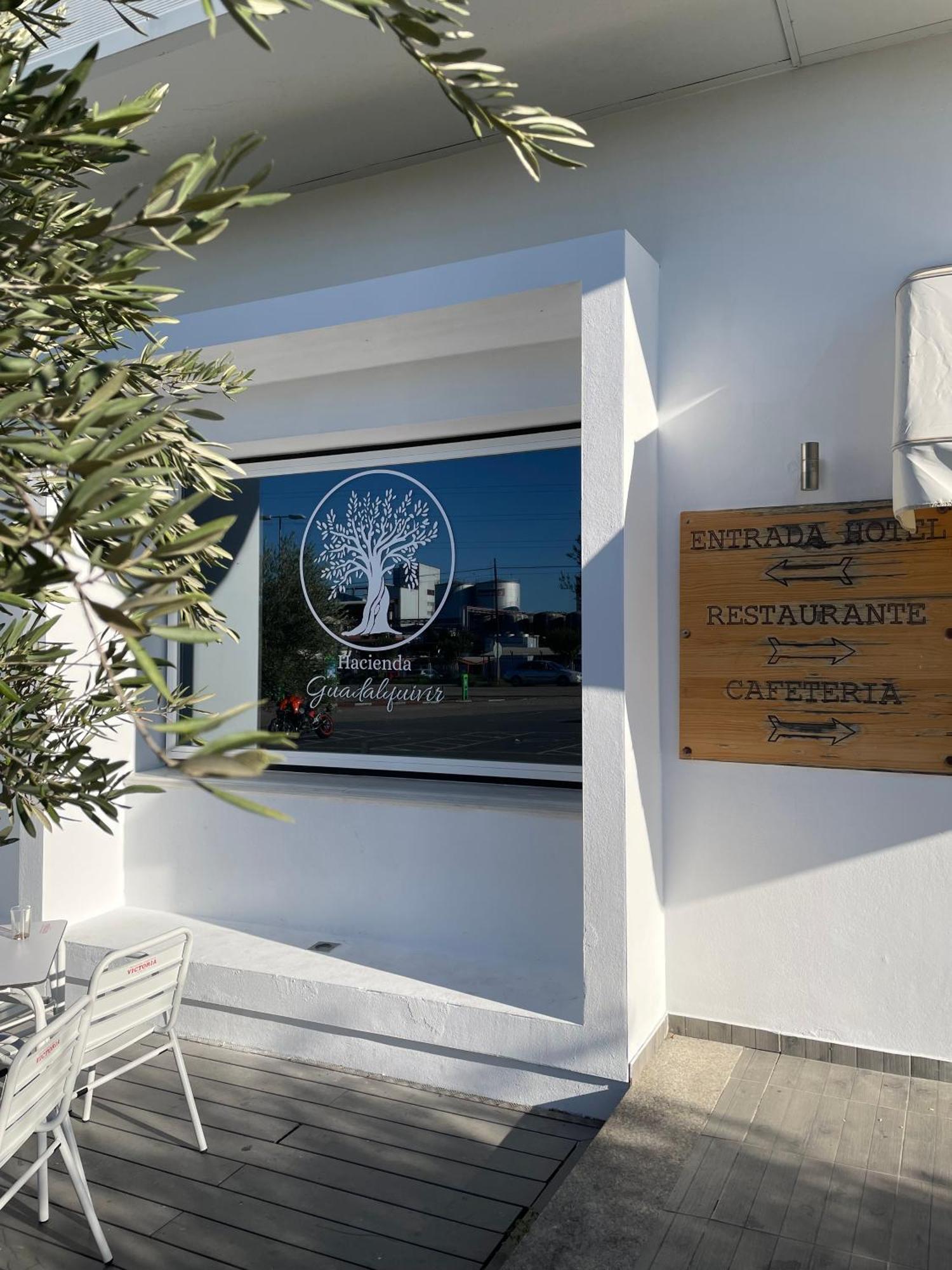 Hacienda Guadalquivir Hotell Córdoba Exteriör bild